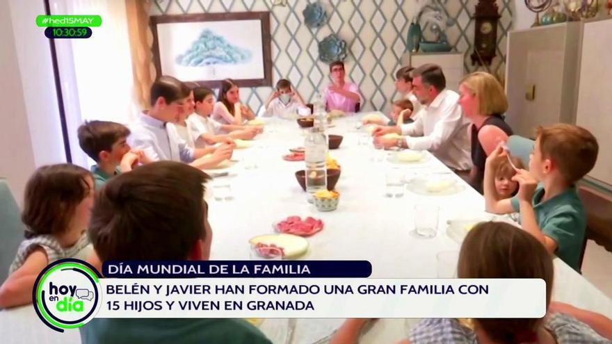 Así son los Cuevas Benítez, una familia con 15 hijos que vive con un sueldo