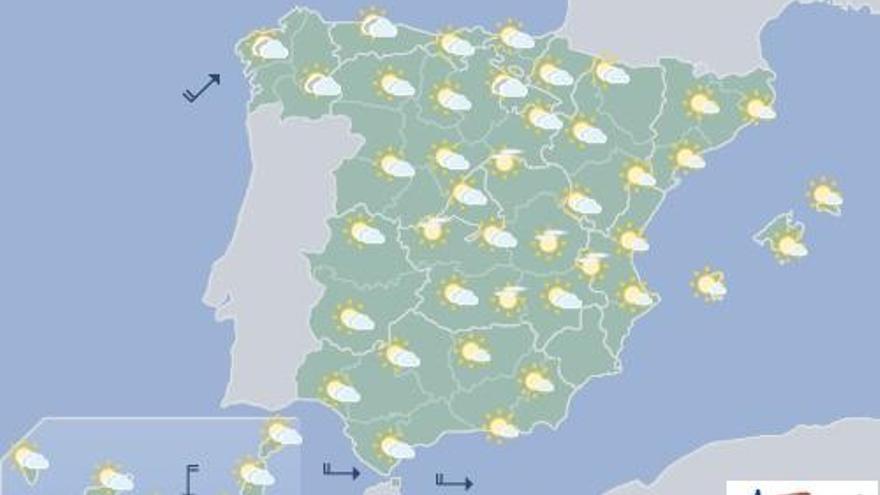 Nubes y claros al norte y despejado en el resto de Canarias