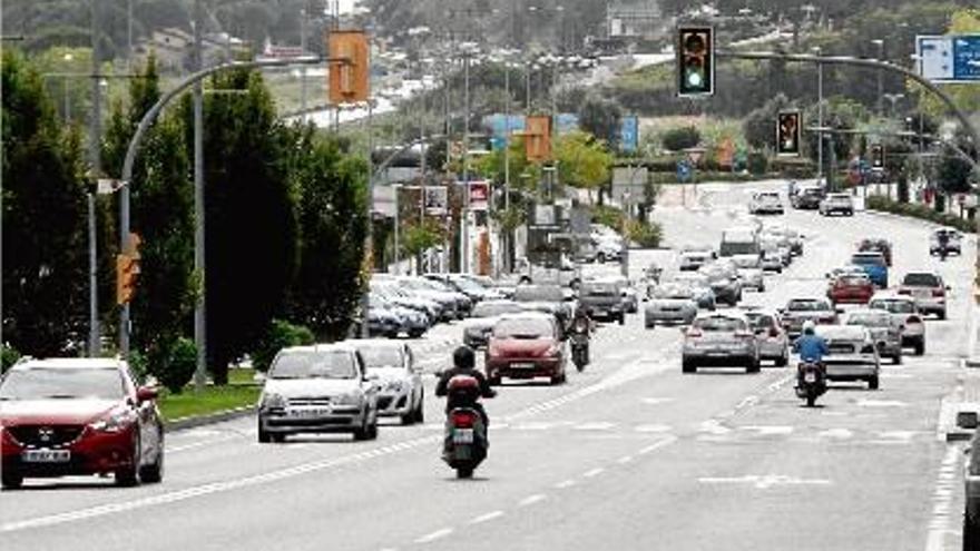 La carretera que uneix Blanes i Lloret de Mar i que els contraris a l&#039;autopista volen que es desdobli.