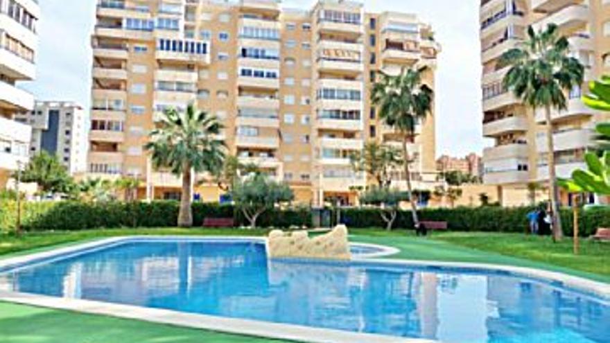 325.900 € Venta de piso en Playa San Juan (Alicante) 105 m2, 3 habitaciones, 2 baños, 3.104 €/m2, 1 Planta...