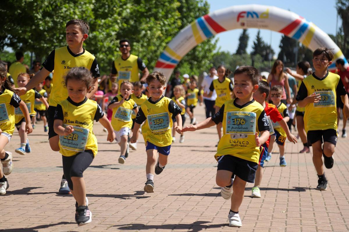 Fotogalería | La San Romilla: una década de millas solidarias en Badajoz