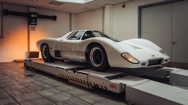 El McLaren M6GT vuelve a casa