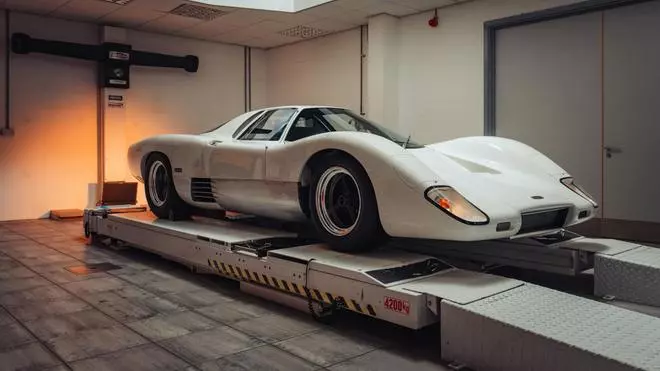 El McLaren M6GT vuelve a casa