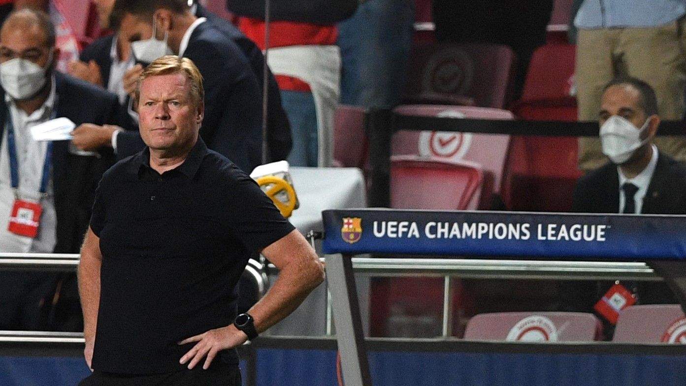 Koeman, durante el Benfica-Barça de Lisboa.