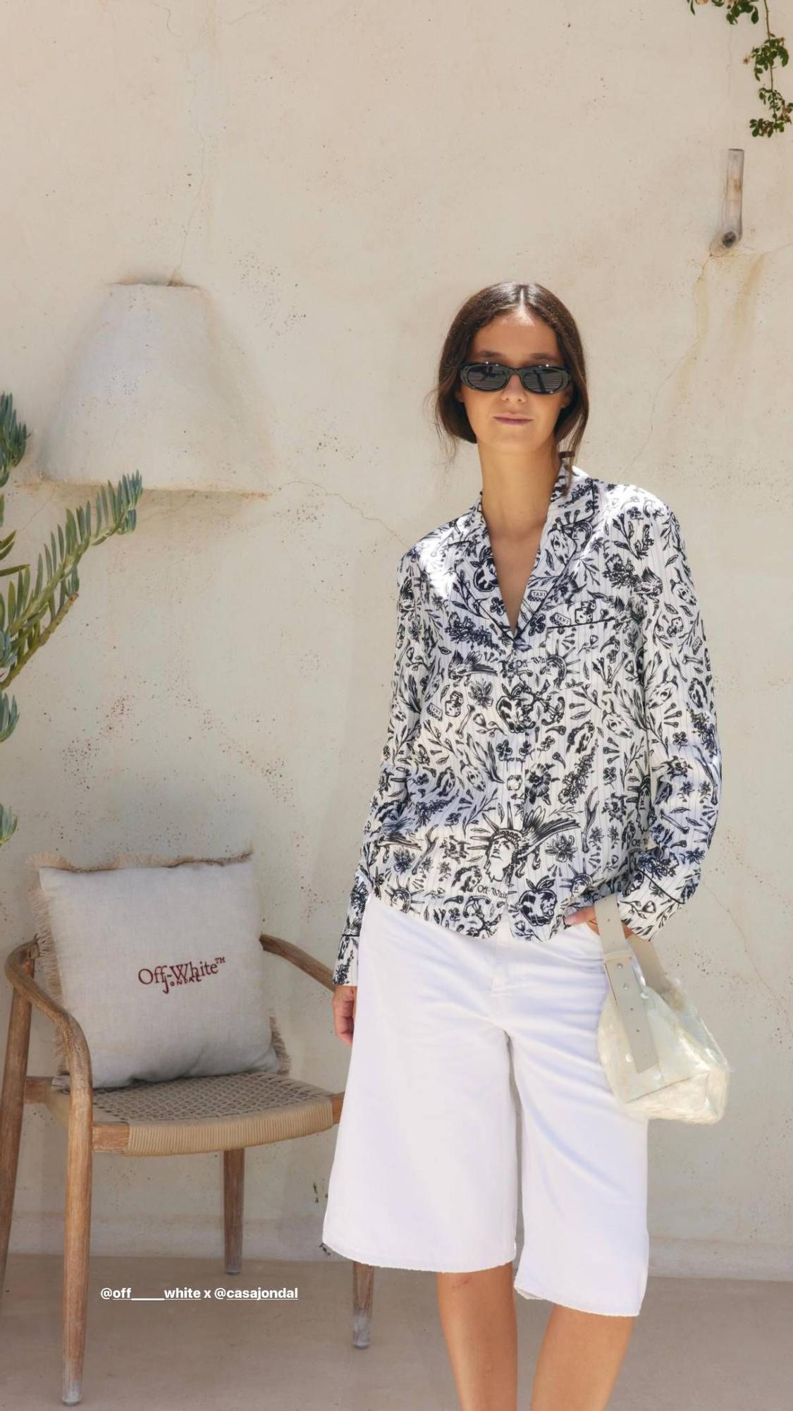 El look de Off-White de Victoria Federica en Ibiza