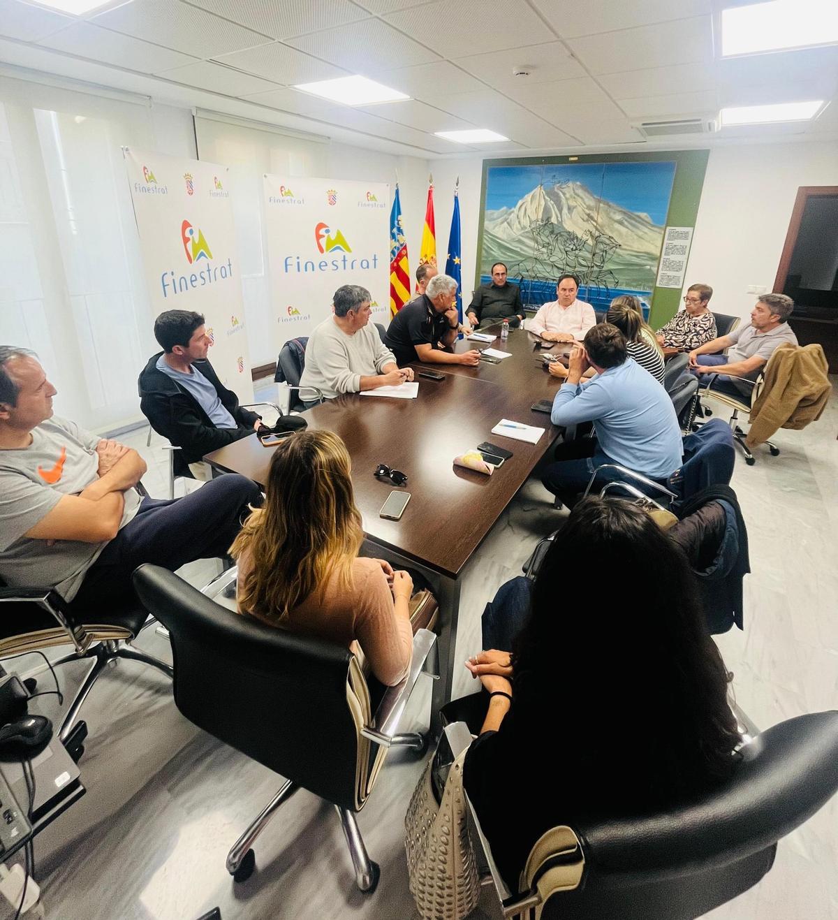 La reunión del CECOPAL en Finestrat.