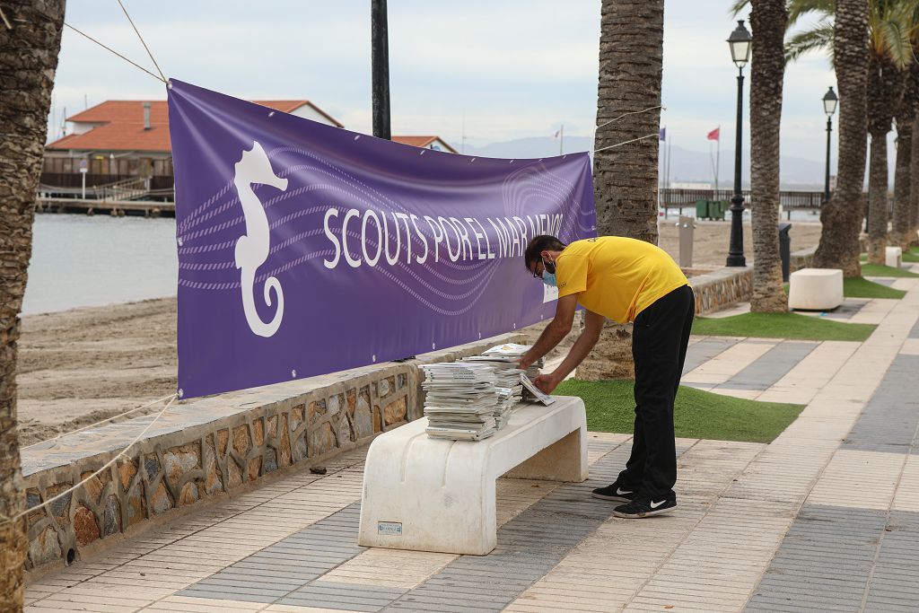 Así ha sido la recogida de firmas simbólica de menores de la ILP del Mar Menor