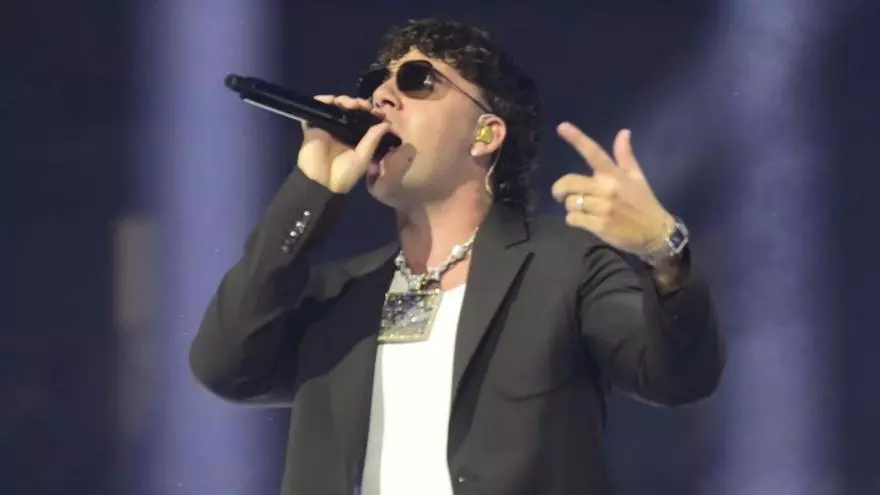 Quevedo arrasa en A Coruña ante 11.000 personas