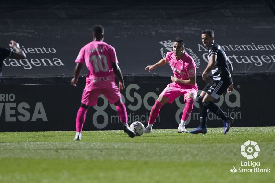 El Mallorca se pone líder de penalti (1-2)