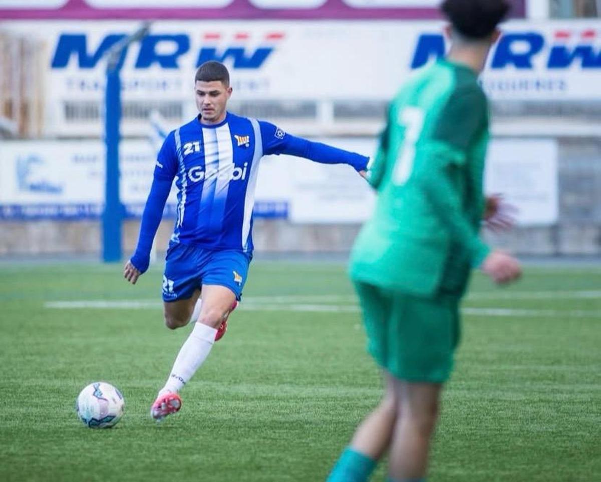 Acció de Pugi, del Figueres, en un partit anterior.