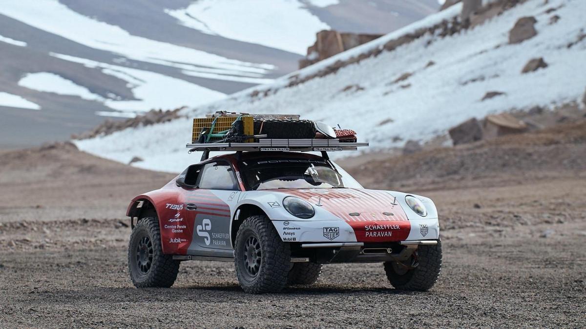 El Museo Porsche rinde homenaje al 911 con una exposición sobre su histórico récord de altitud