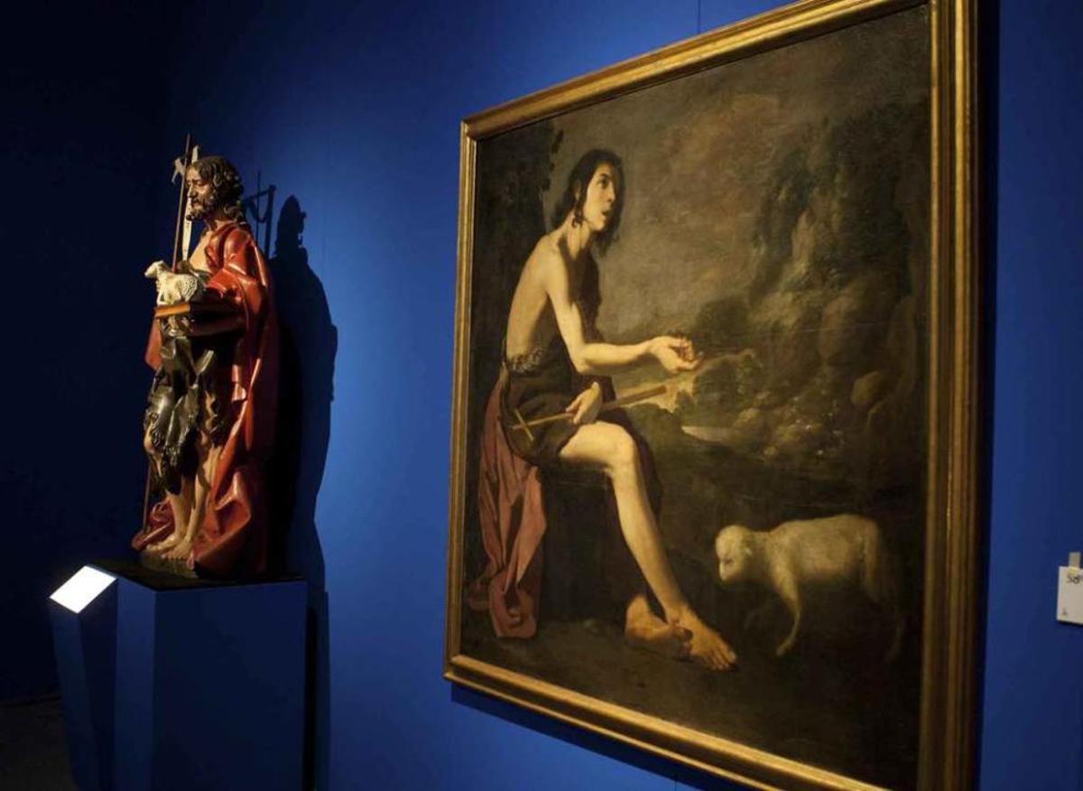 La Colegiata se tiñe de azul
