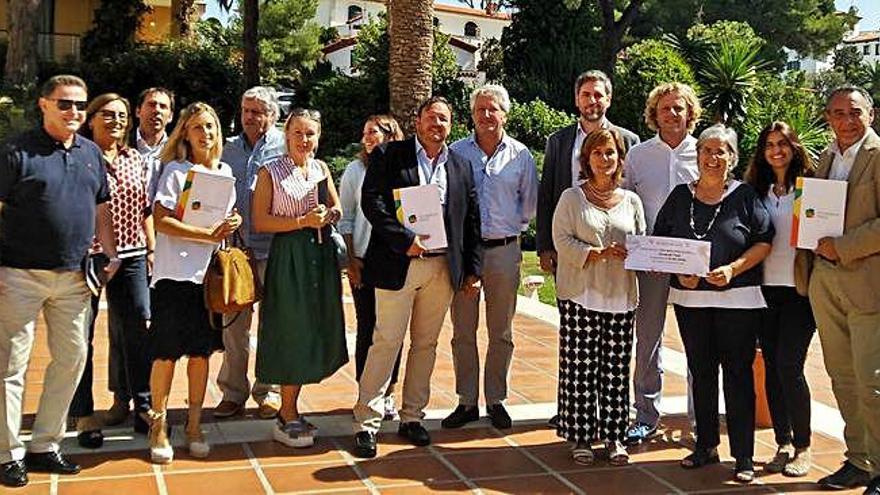 Donació Costa Brava Hotels de Luxe dona 6.000 euros a la Fundació TRESC