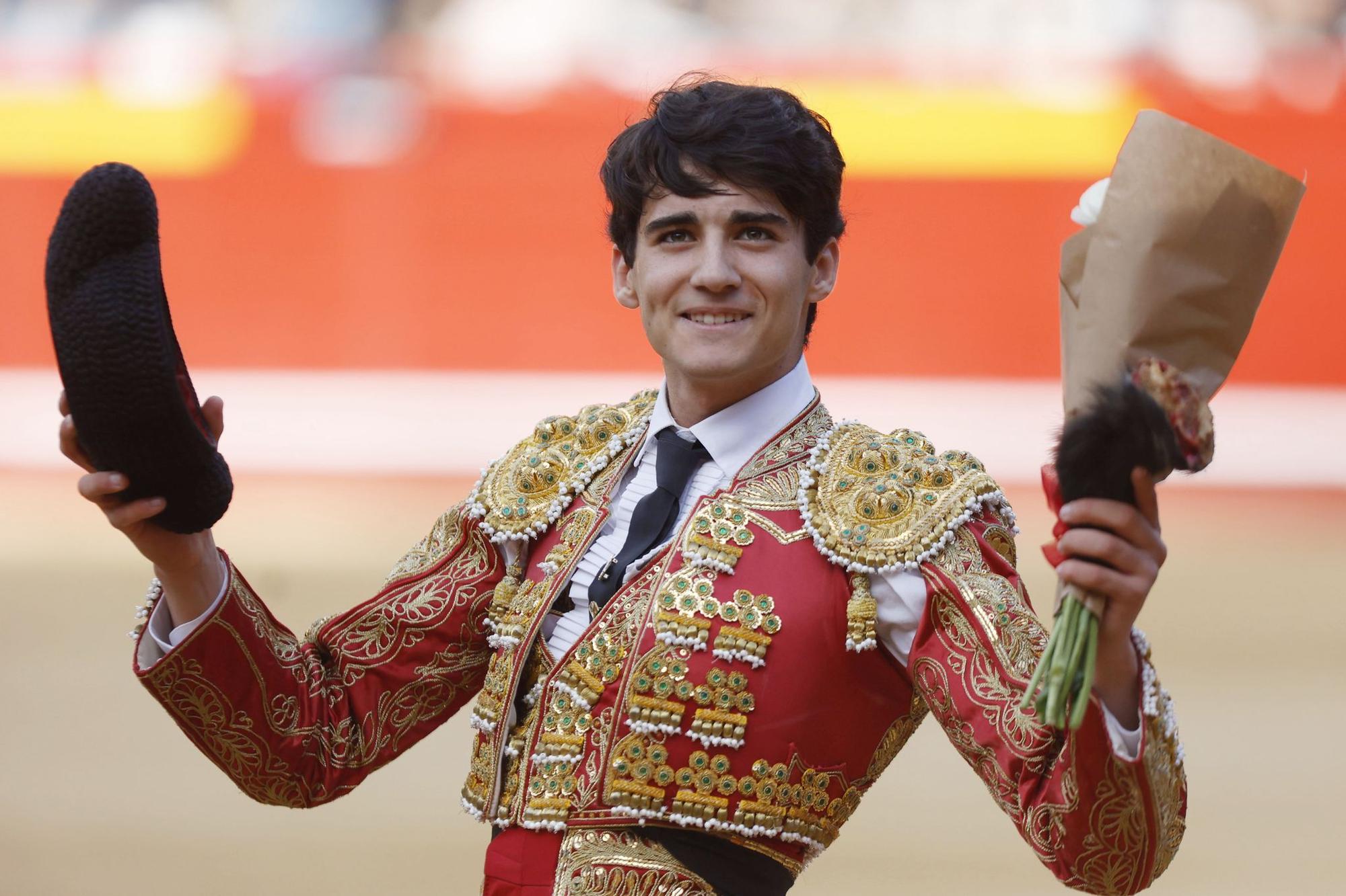 La novillada sin picadores de la Feria de Fallas, en imágenes