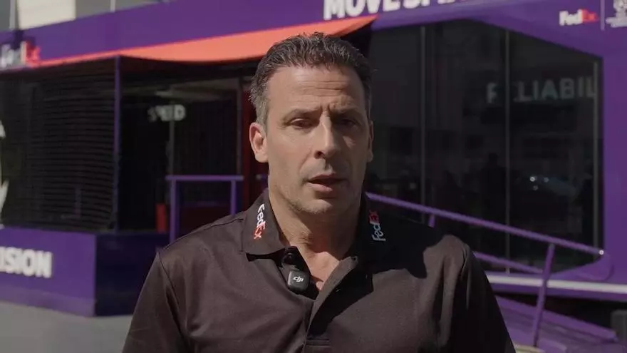 Giuly: "Un jugador no puede ganar un partido, solo Messi y Ronaldo lo hacían"