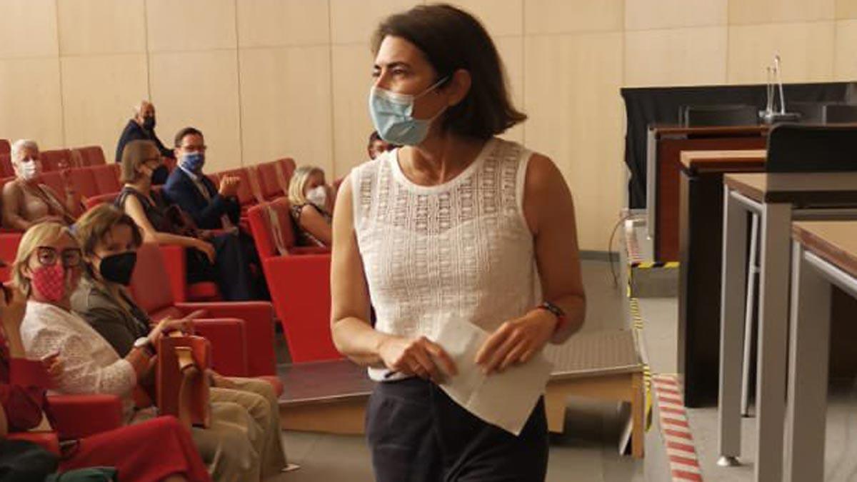 Cristina Ferrando: una reconeguda jutge al capdavant dels jutjats de Barcelona Cristina Ferrando: una reconeguda jutge al capdavant dels jutjats de Barcelona