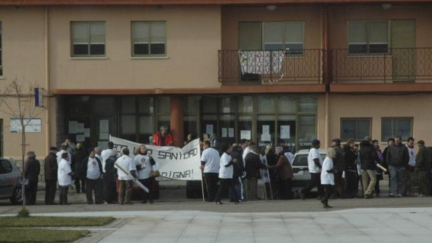 Muelas, Villaseco y Villalcampo piden a la Junta reabrir el centro de guardias médicas