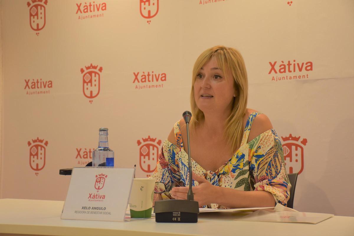 La concejal de Seguridad Ciudadana del Ayuntamiento de Xàtiva, Xelo Angulo.