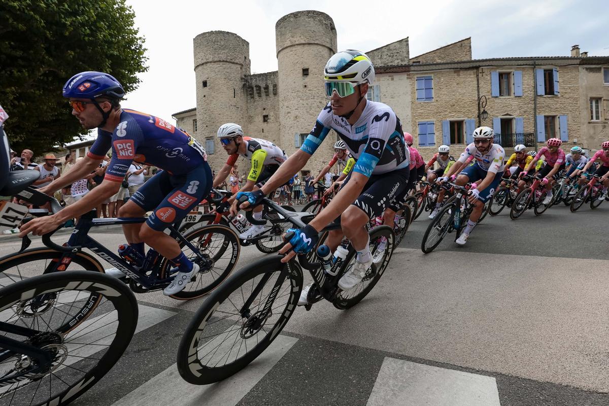 Enric Mas, el miércoles, camino de la ciudad francesa de Valence.