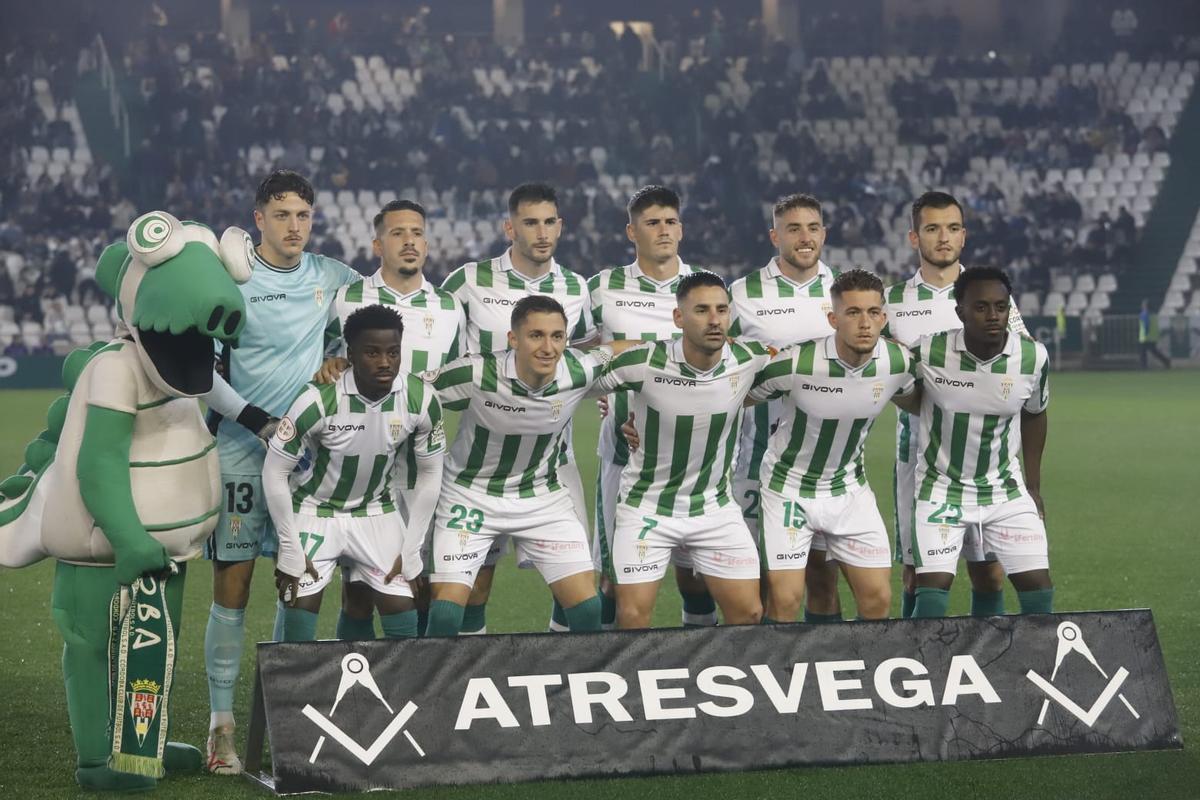 Las notas de los jugadores del Córdoba CF tras su derrota ante el Real ...