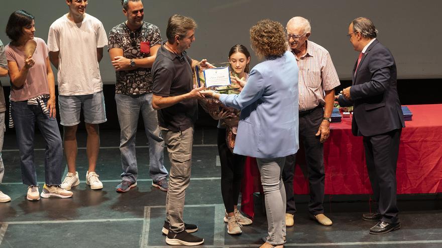 Sentido homenaje en Godella a Dolores Escamilla y Miki Vukovic