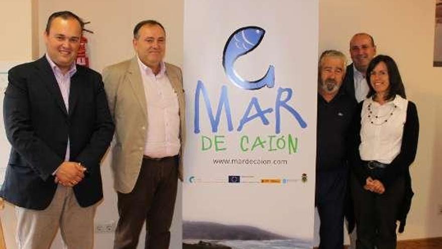 Presentación del logotipo Mar de Caión. / la opinión