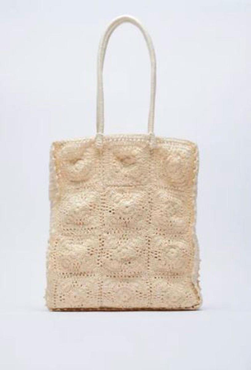 Shopper de crochet de Zara (precio: 17,99 euros)
