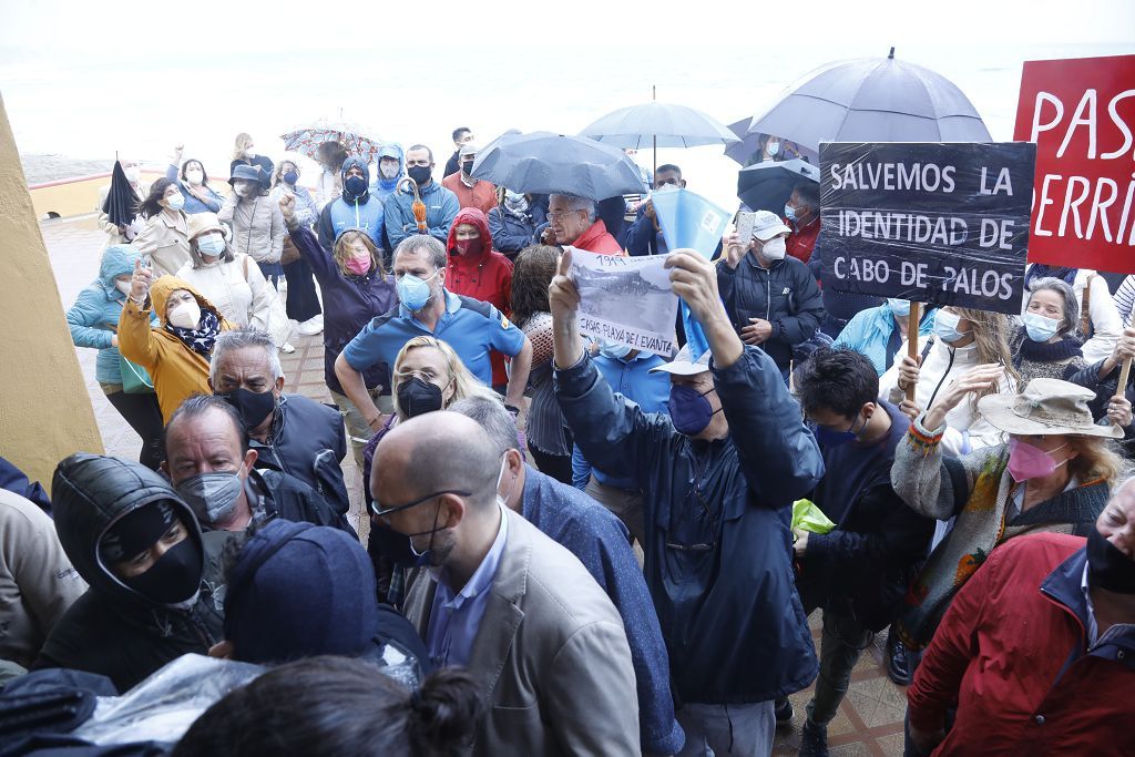 Impiden el desalojo de la vivienda de un jubilado en Cabo de Palos