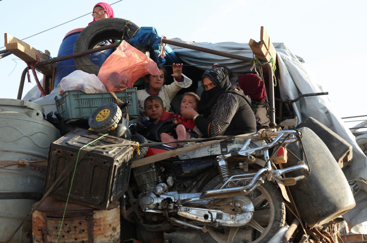 Refugiados sirios vuelven a su país desde el Líbano