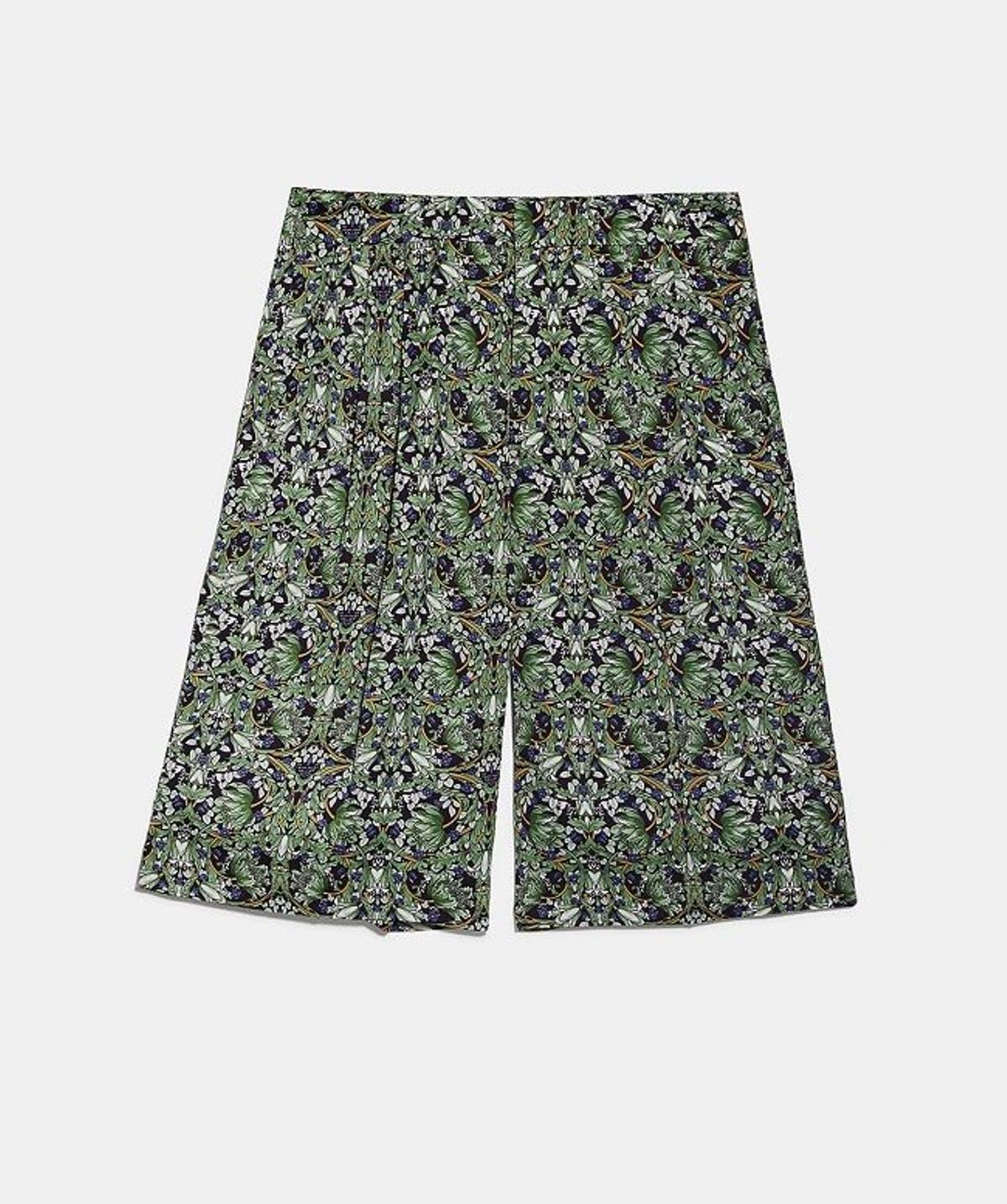 Bermudas con estampado floral