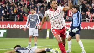 Stuani torna a rescatar un punt per sortir del descens