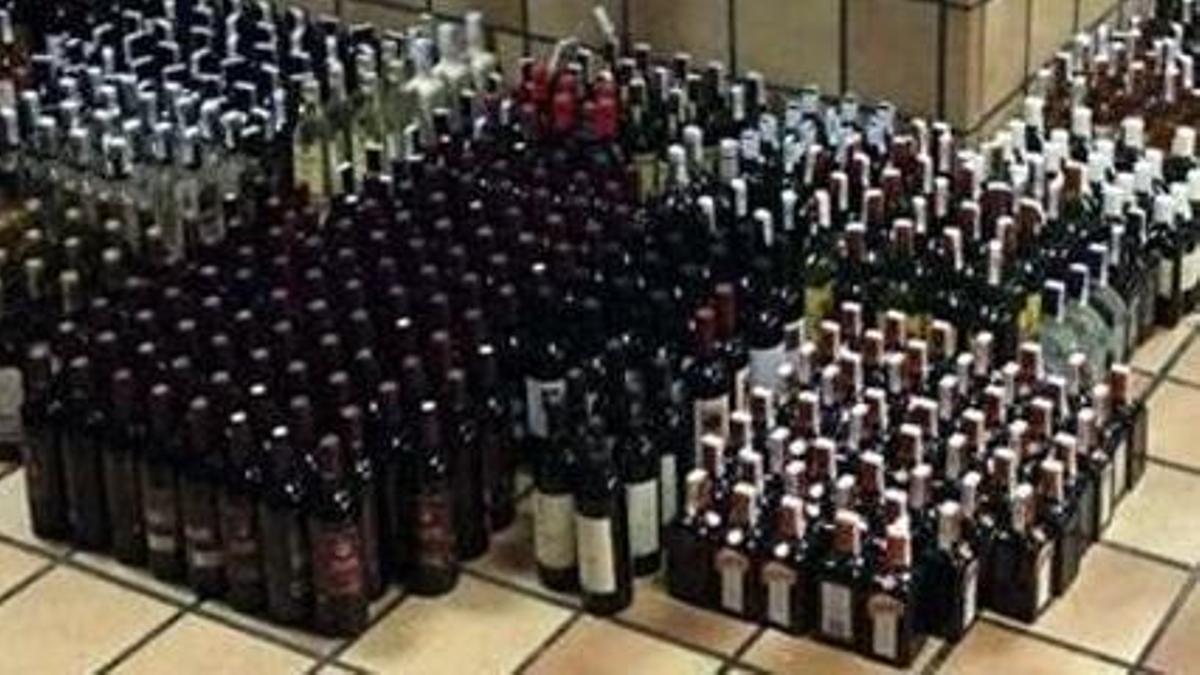 Botellas de bebidas alcohólicas.