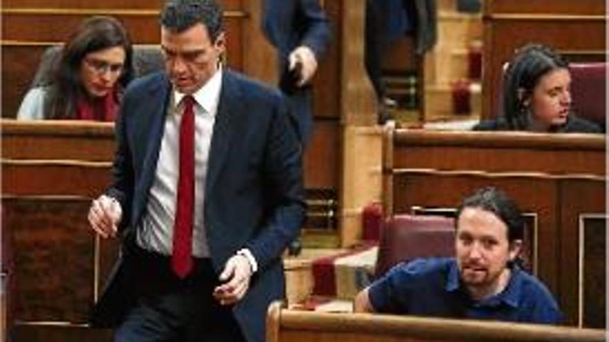 Pedro Sánchez i Pablo Iglesias en una imatge d&#039;arxiu.