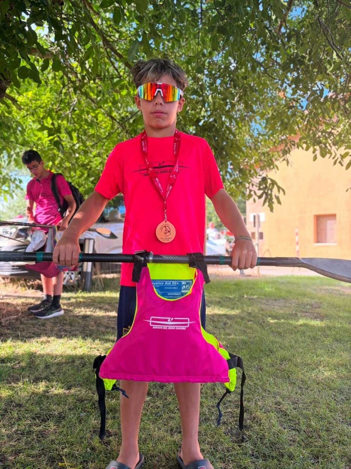 Hugo Merchán, uno de los medallistas de Amigos del Remo