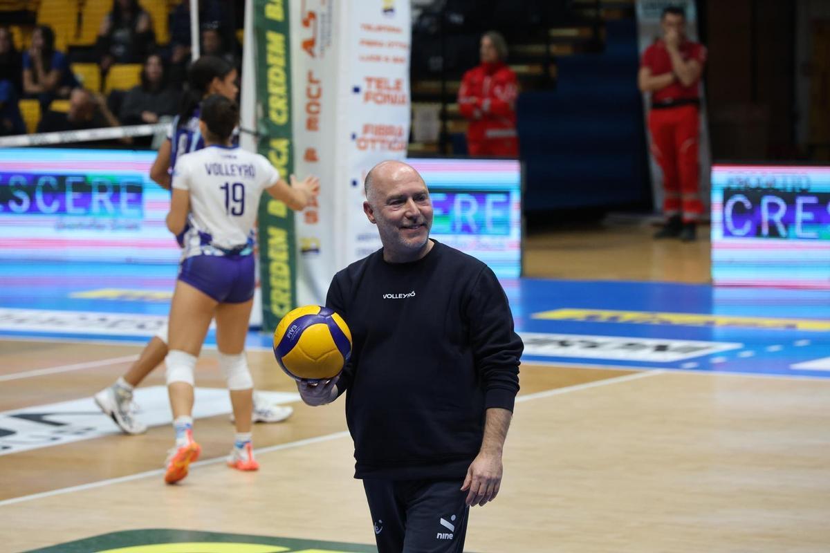 Luca Cristofani, entrenador de Voleibol