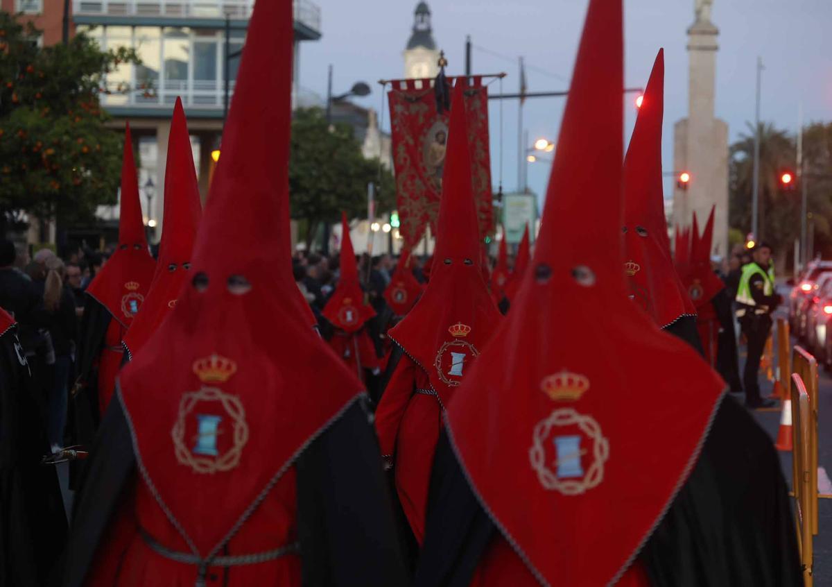 Solemnidad multitudinaria en el Jueves Santo de València