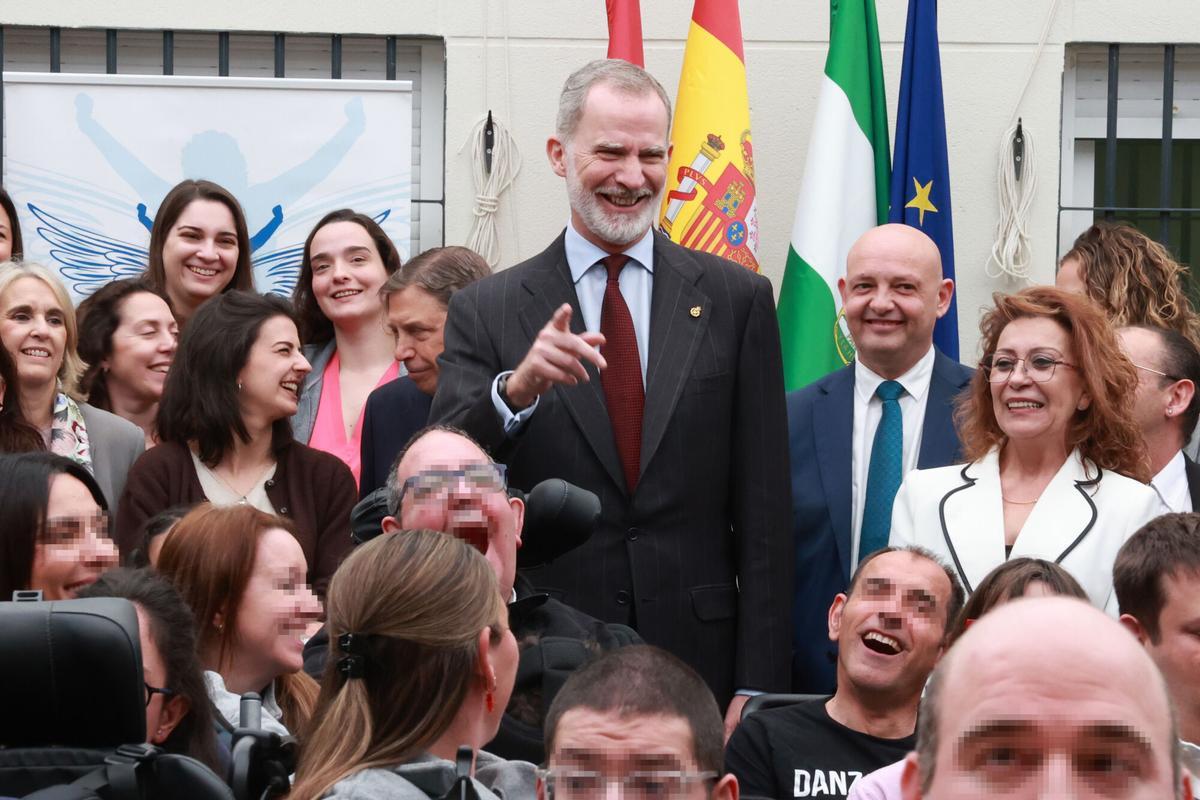 El Rey Felipe VI, visita el Centro de Atención Integral a Personas con Parálisis Cerebral Aspace Sevilla. A 4 de marzo de 2026 en Dos Hermanas, Sevilla (Andalucía, España). Felipe VI realizará un recorrido por las instalaciones de Aspace, para visibilizar el trabajo de las personas con parálisis cerebral y mostrar el compromiso y apoyo de las instituciones españolas para favorecer la participación social de las todas las personas que integran este colectivo. 04 MARZO 2026 Rocío Ruz / Europa Press 04/03/2026. Felipe VI;Luis Planas;Paco Rodríguez;Rocío Ruz