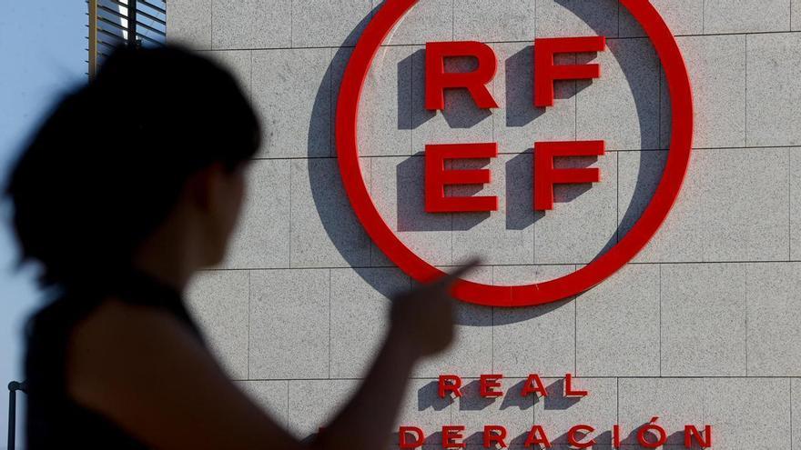 La RFEF culpa al Gobierno de su crisis y carga contra el TAD