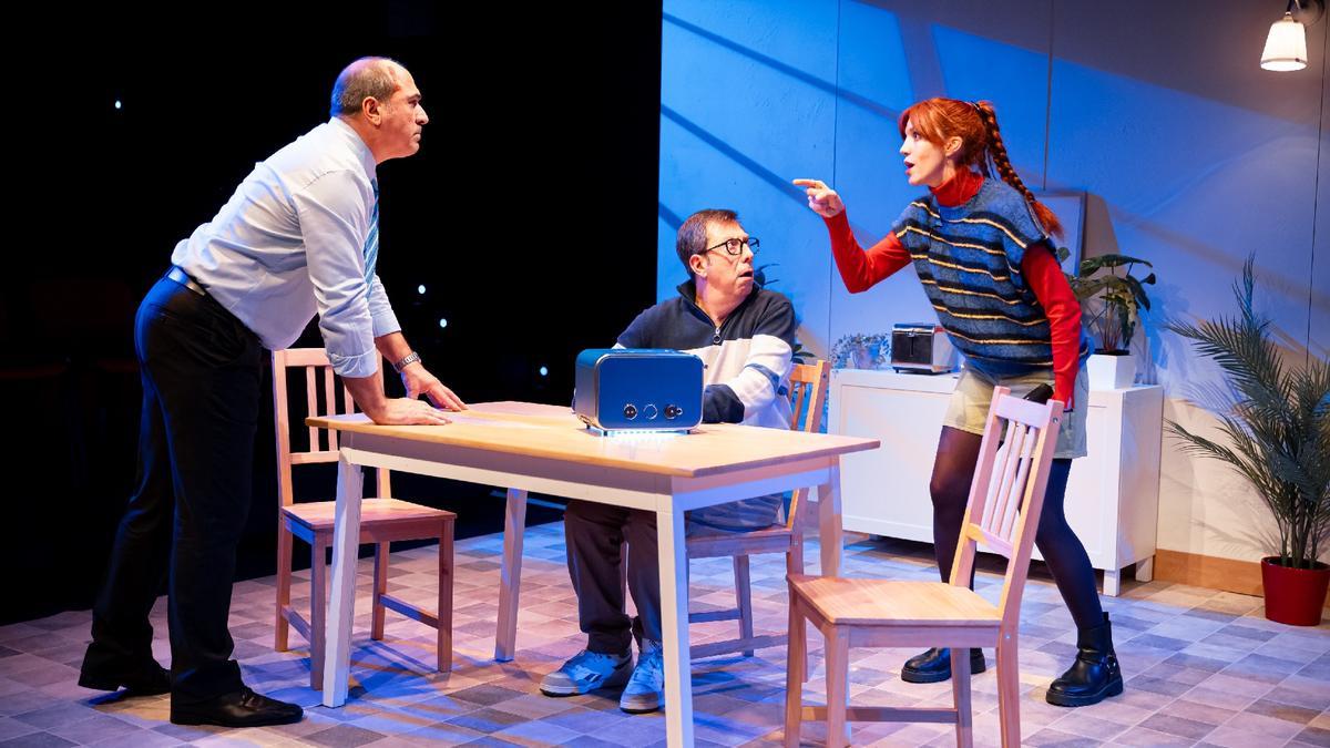 El trio interpretatiu és un dels grans valors del muntatge