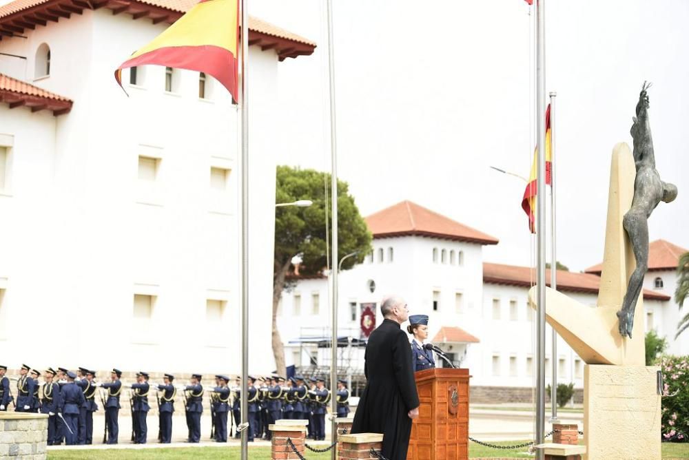 El Rey Felipe VI entrega los tradicionales despachos en San Javier