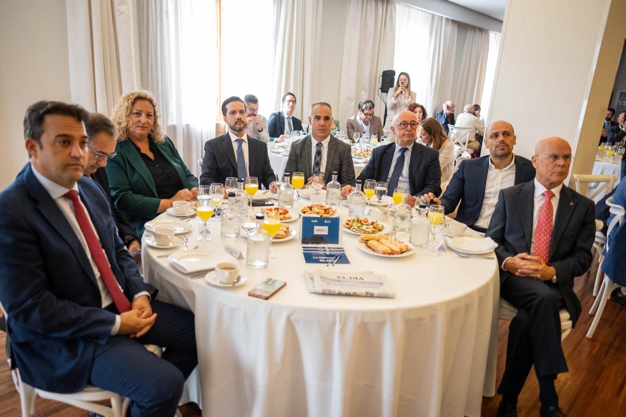 Foro con Manuel Domínguez