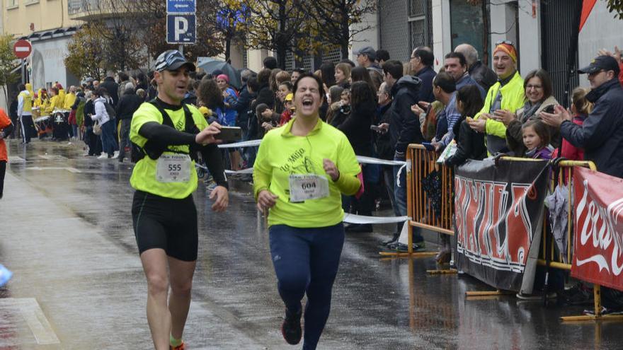 Enric Roura i Carmen María Rodríguez s´imposen a la Mitja Marató de Figueres