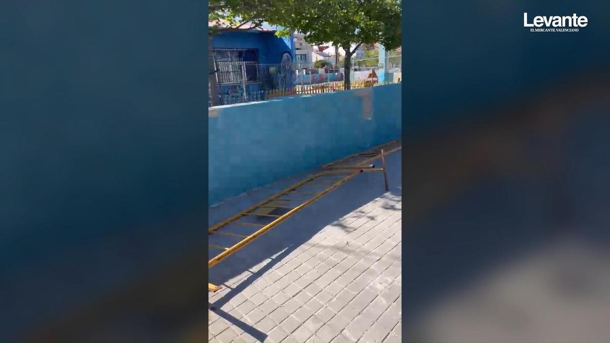 Protestas por el abandono del CEIP Blasco Ibáñez de València: "Aparecen jeringuillas en el patio y la sensación es de inseguridad"