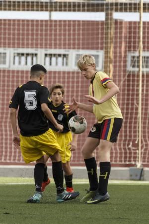 21.04.18 Las Palmas de Gran Canaria. Fútbol base intantil temporada 2017-18. Siete Palmas - Heidelberg. Anexo Estadio de Gran Canaria.  Foto Quique Curbelo  | 21/04/2018 | Fotógrafo: Quique Curbelo