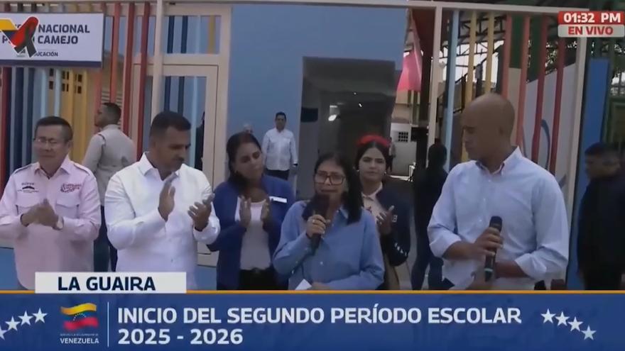 Rodríguez reitera en la televisión que es presidenta encargada de Venezuela tras imagen publicada por Trump