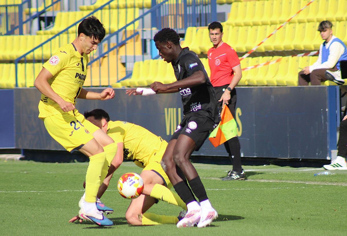 El filial amarillo está teniendo muchos problemas para ganar en el Mini Estadi.