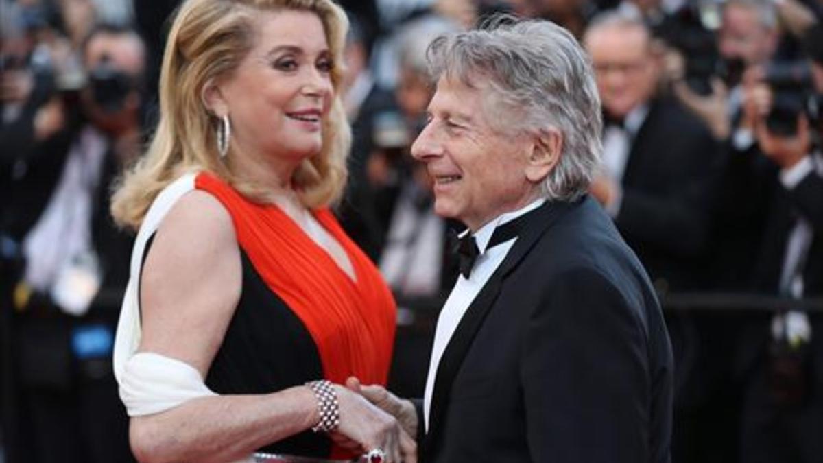 Catherine Deneuve, una de las firmantes del texto, con Roman Polanski.