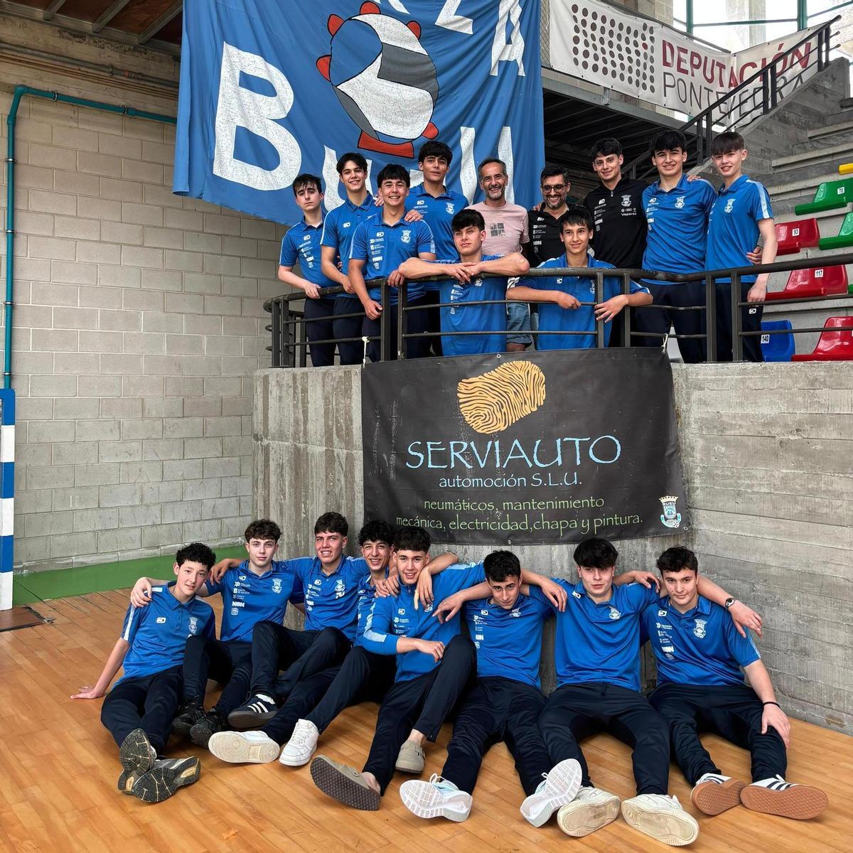 Los cadetes del Serviauto Bueu Atlético, que compiten en la Final a 8 del Campeonato de España.