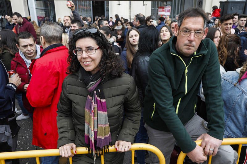 Búscate en la mascletà del 2 de marzo