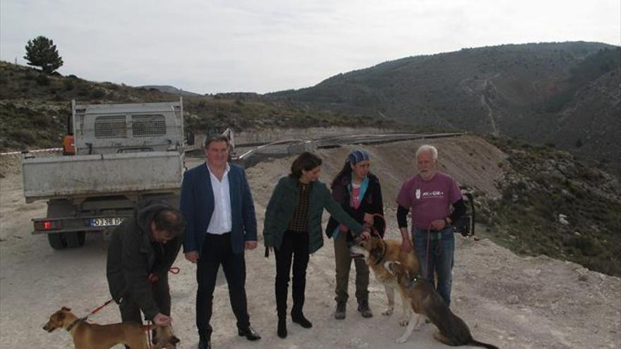 El centro de acogida de perros y gatos estará listo en junio